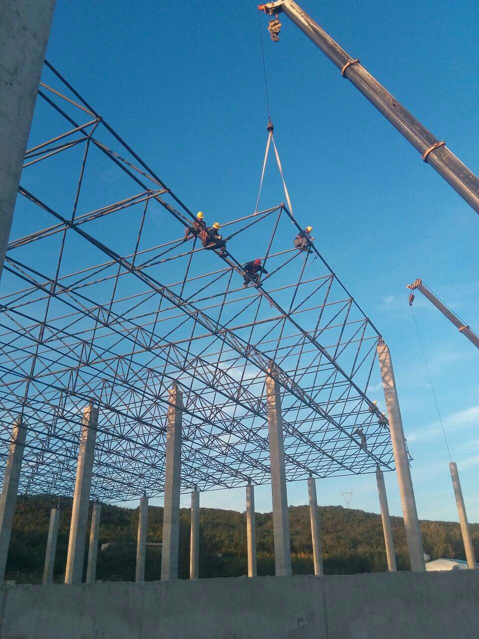 甘肃汪清物流园网架